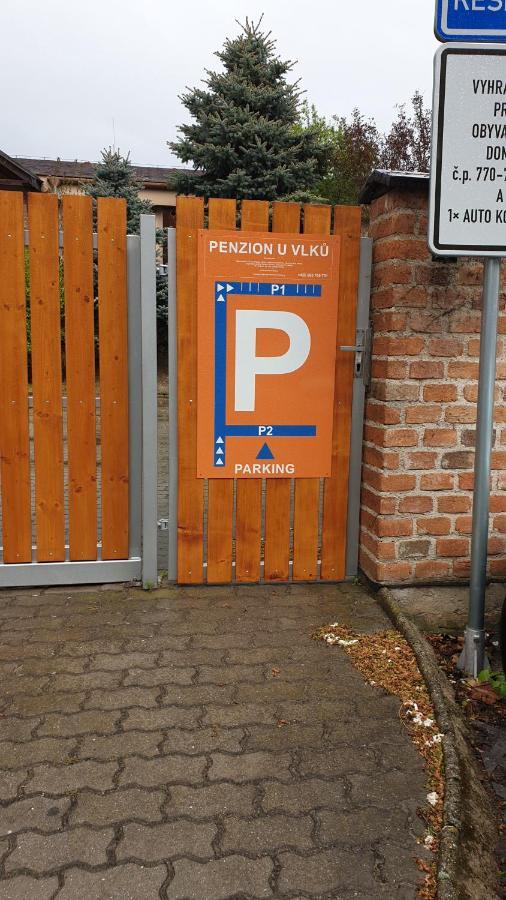 Penzion U Vlku Valtice Exterior foto